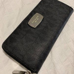 Authentic Michael Kors Wallet